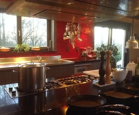 فندق Vertes Feuilles 2*