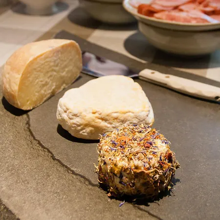 Hotel Vertes Feuilles