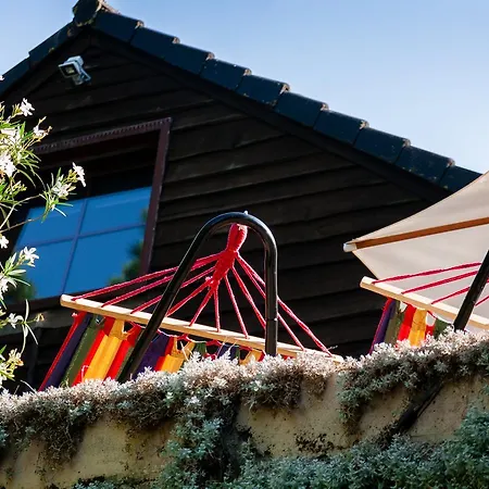 Vertes Feuilles فندق Saint-Sauveur