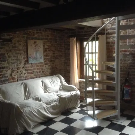 Hotel Vertes Feuilles 2*