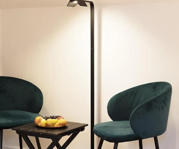 ホテル Vertes Feuilles 2*