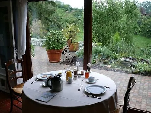 ホテル Vertes Feuilles 2*