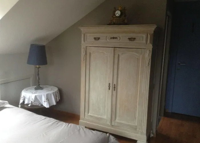 Vertes Feuilles ホテル Saint-Sauveur